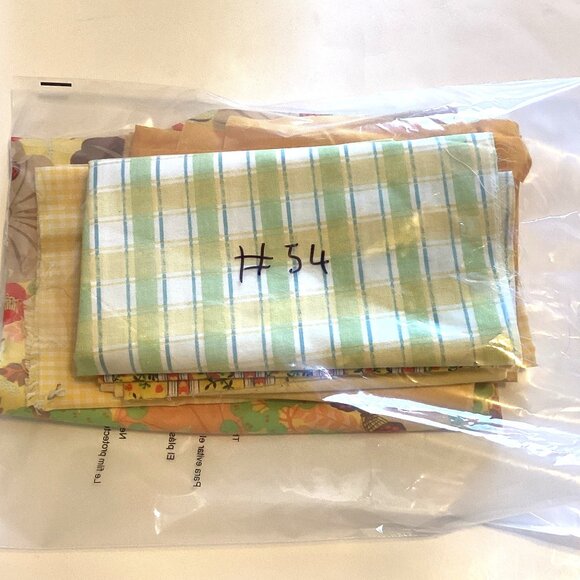 A Bundle Bag of Yellow Cotton Fabric Material Scraps Quilting Sewing Crafting - Picture 7 of 8